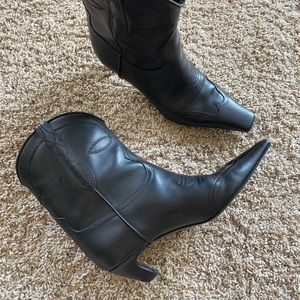 Khaite Dallas boot